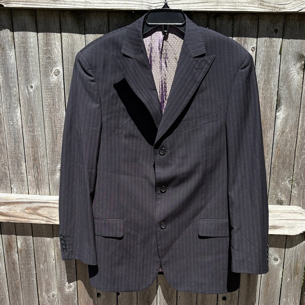 Earvin Magic Johnson 40R black with burgundy wool blazer.